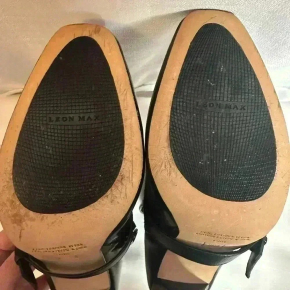 Leon Max, women’s black boots, size 10 with a 4 inch heel - Picture 6 of 8